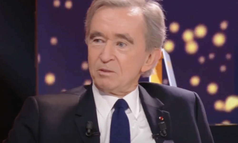 Avant d’accéder à cet article, souhaitez-vous arrondir votre somme pour soutenir Bernard Arnault ?