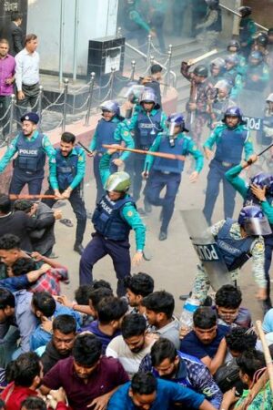 Bangladesh communal tensions grow amid Hindu protests