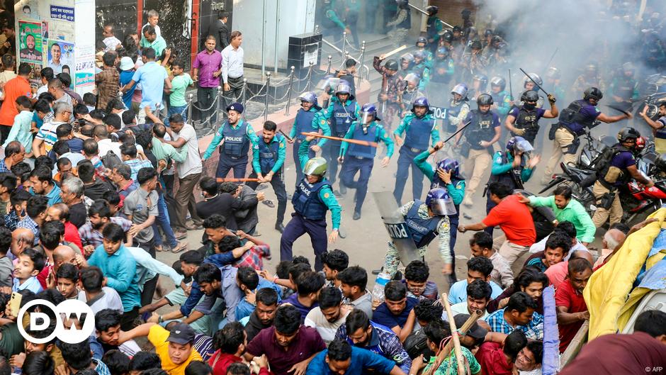 Bangladesh communal tensions grow amid Hindu protests