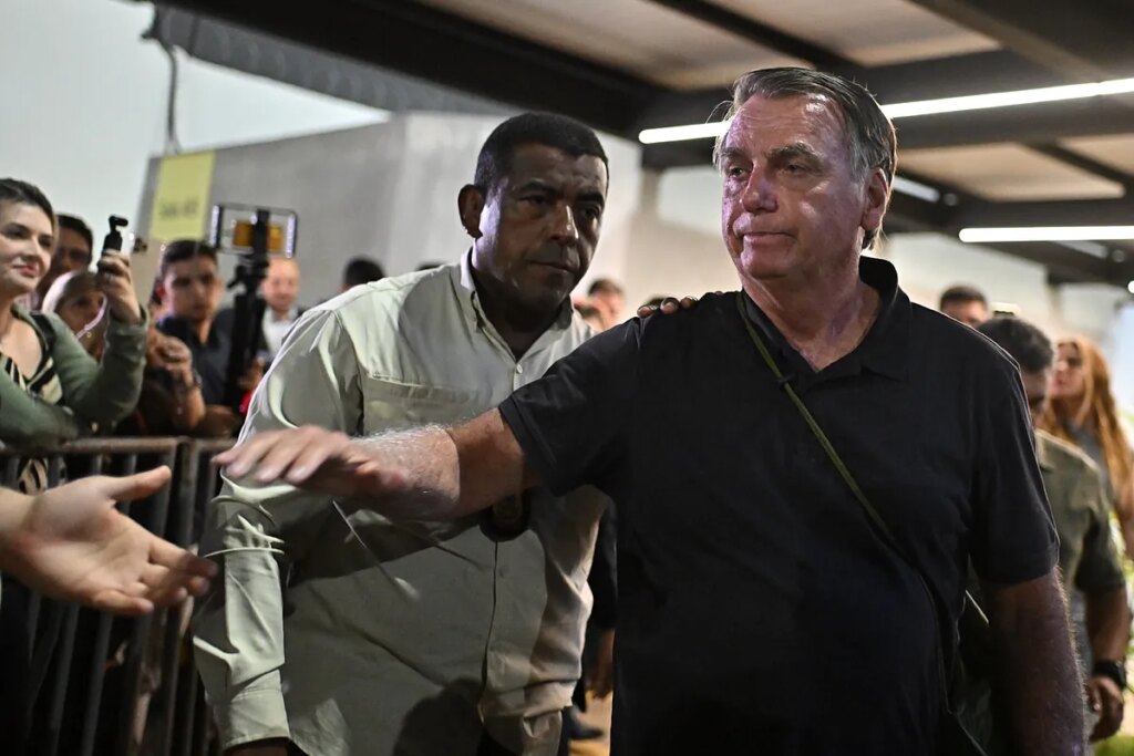 Bolsonaro  tenía "pleno conocimiento" de un plan para asesinar a Lula tras su victoria en las urnas, según la Policía