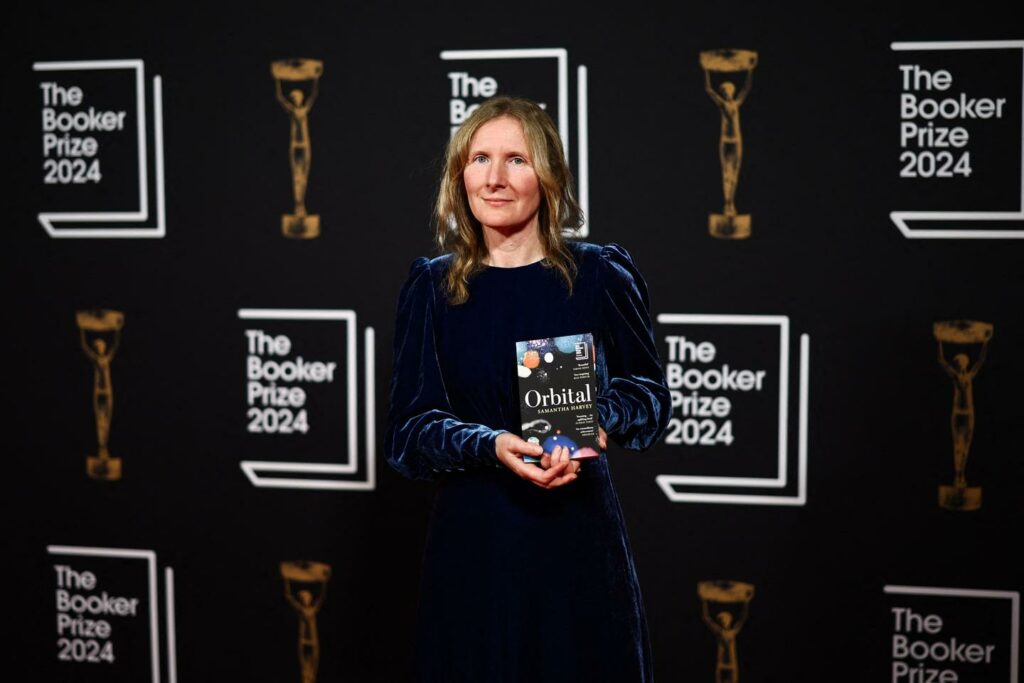 Booker Prize 2024 : la Britannique Samantha Harvey lauréate du prestigieux prix littéraire britannique