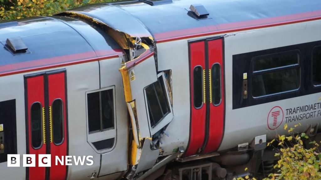 Both trains moving in fatal crash, report reveals