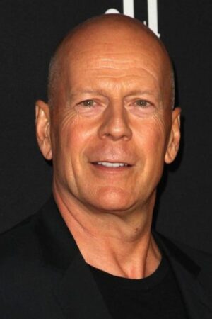 Bruce Willis beendete seine erfolgreiche Schauspielkarriere 2022.