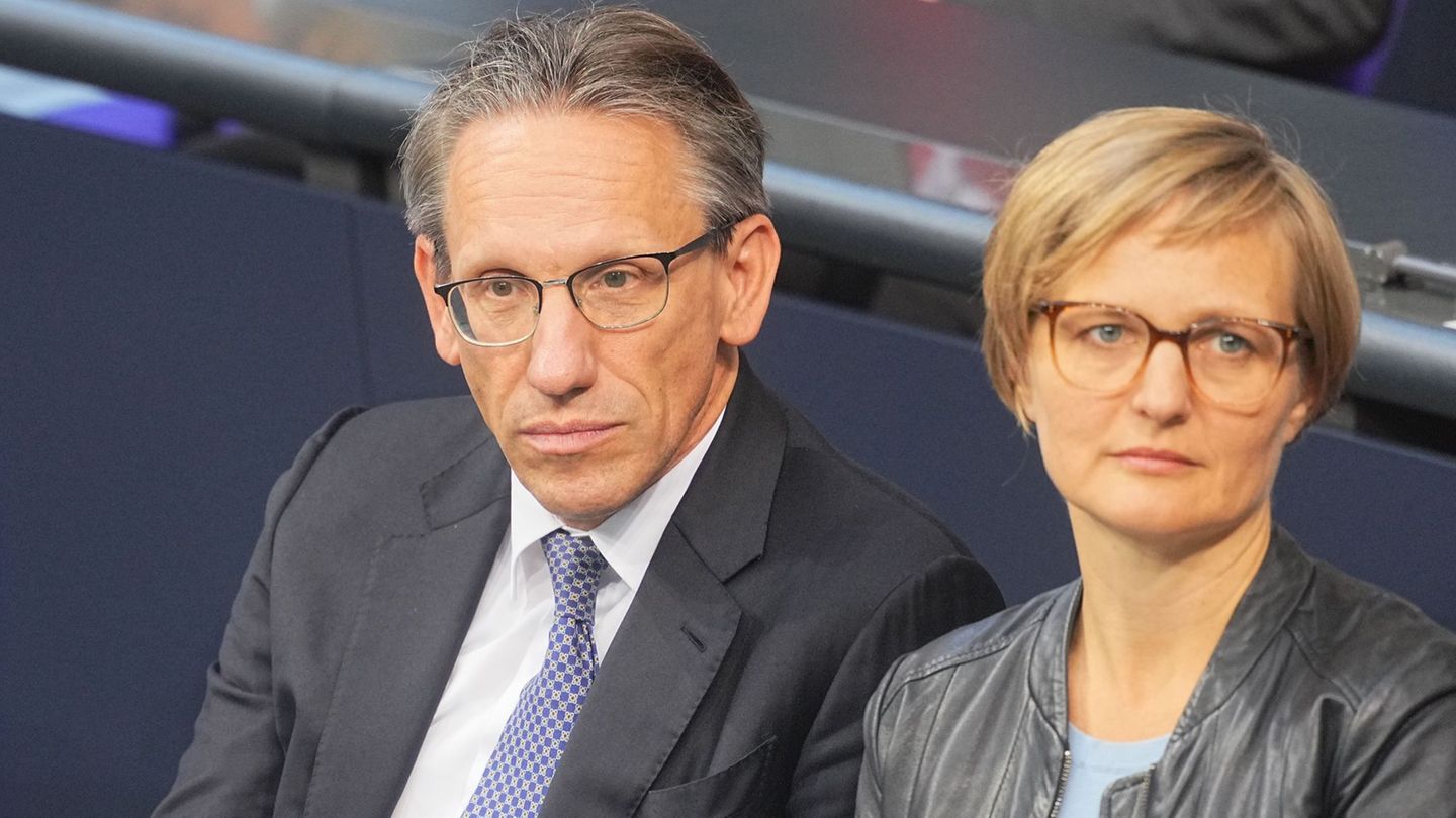 Nach der Regierungserklärung sprach Jörg Kukies erstmals als Finanzminister im Bundestag. Foto: Michael Kappeler/dpa