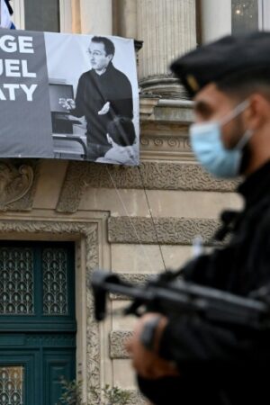 "Campagne de haine": Ouverture du procès de huit personnes impliquées dans l'assassinat de Samuel Paty