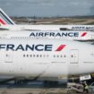 «C’est quoi votre délire ?» : Air France augmente le prix de ses billets avant l’adoption de l’amendement sur la taxe de solidarité