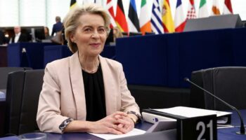 Commission européenne: les eurodéputés approuvent la nouvelle équipe d’Ursula von der Leyen