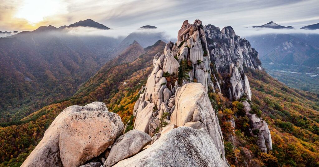 Corée du Sud: à la découverte des montagnes sacrées, entre nature et spiritualité