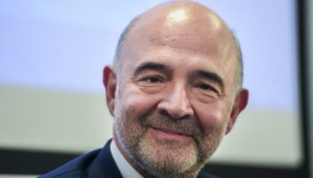 Dérapage du déficit: Moscovici propose de confier les prévisions à une institution indépendante