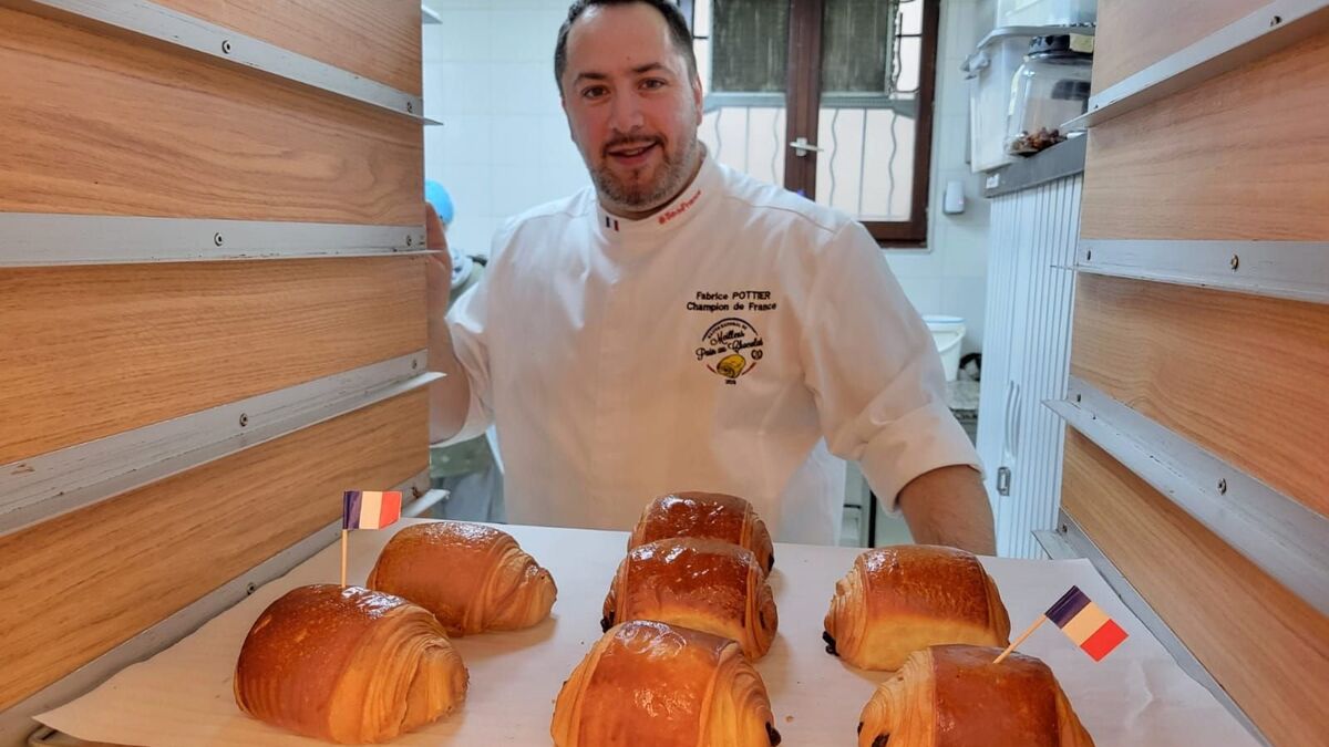 Du bon chocolat à 48 % et une pâte dorée : le meilleur pain au chocolat de France se savoure à Marcoussis