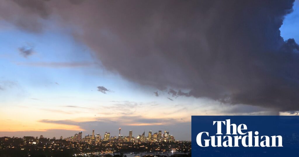 Eastern Australia heatwave to make way for ‘volatile thunderstorms’ and rainy weather