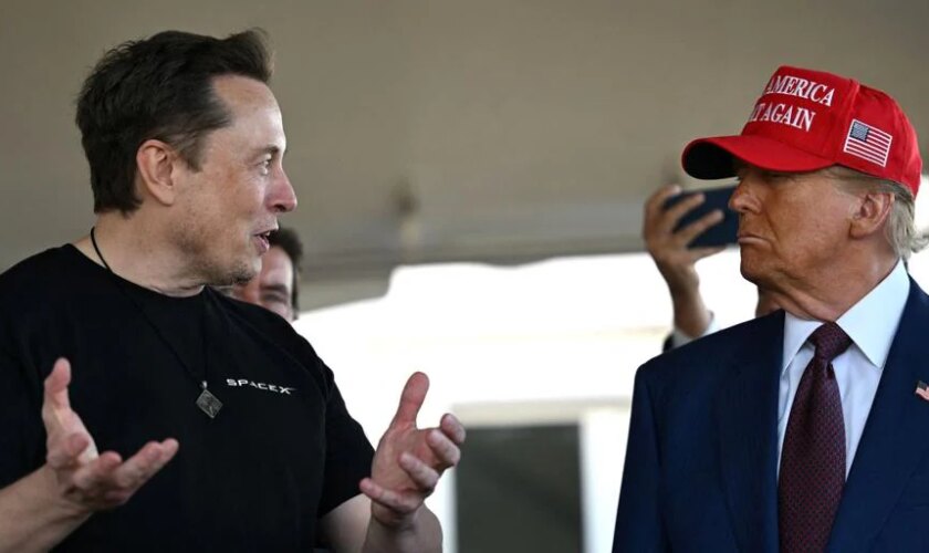 Elon Musk planea recortes masivos de funcionarios y gasto federal en EE.UU.