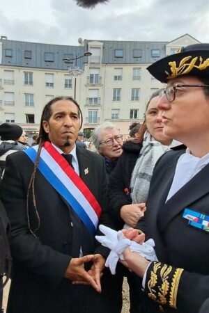 En Essonne, la famille Gurême, clan tsigane, rend hommage à son « héros » et dénonce des violences policières