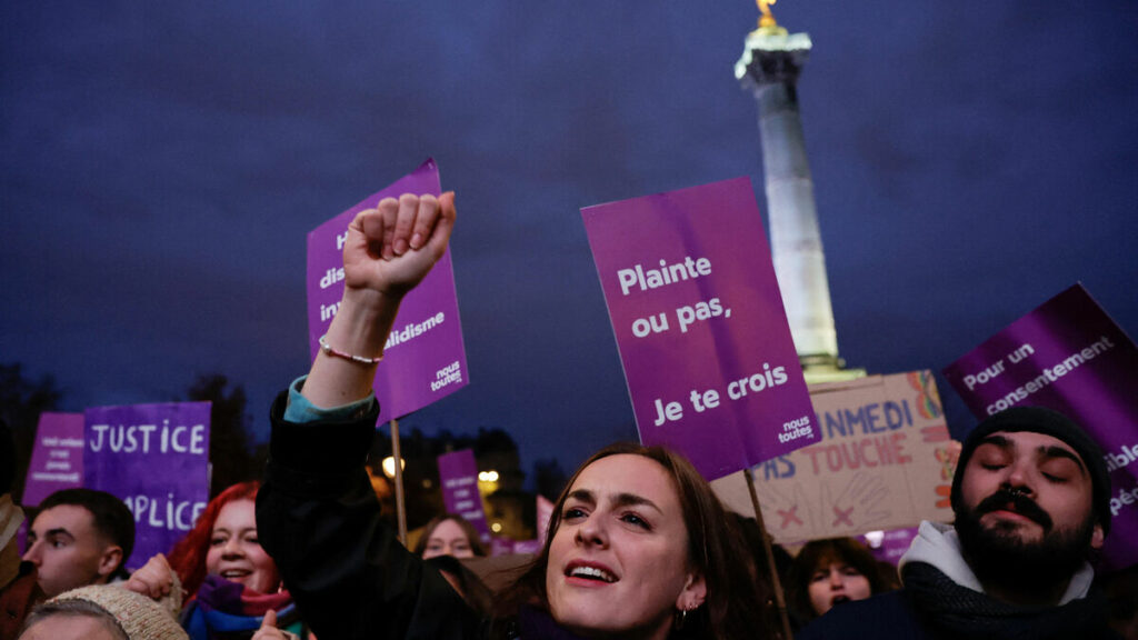 En France, 4 femmes sur 10 ont déjà été victimes de harcèlement sexuel au travail