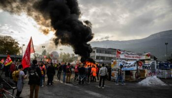 En France, l’inquiétude monte face aux plans sociaux