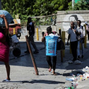 En Haïti, les violences des gangs ont entraîné le déplacement de plus de 40 000 personnes en dix jours à Port-au-Prince, selon l’ONU