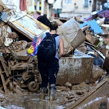 Espagne: Les inondations charrient odeurs nauséabondes et inquiétudes sanitaires