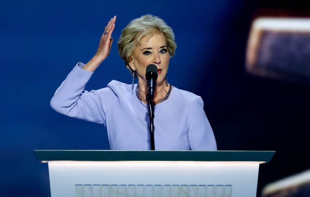 Etats-Unis : Gifles, tromperie, abus… La « storyline » glauque de Linda McMahon à la WWE refait surface