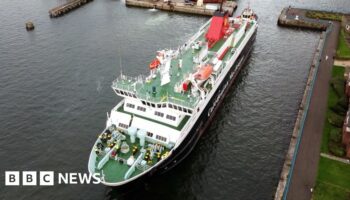 Ferry disruption: Islanders face a difficult winter, warns minister