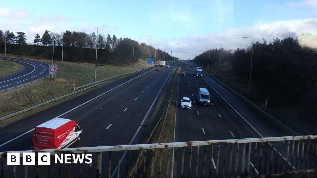 Four arrests after M62 crash during police pursuit