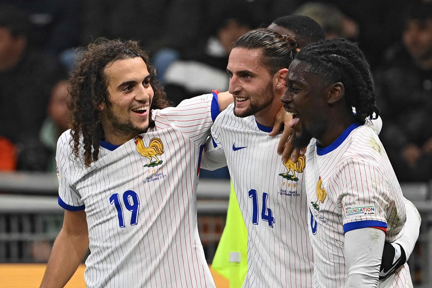 France-Italie : le résumé de la victoire des Bleus, leur offrant la première place du groupe