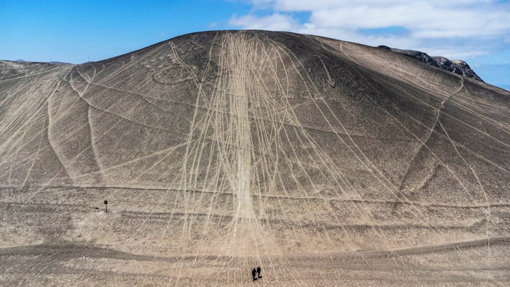 Geoglyphen in Atacama-Wüste: Reifenspuren zerstören 1000 Jahre altes Kulturerbe