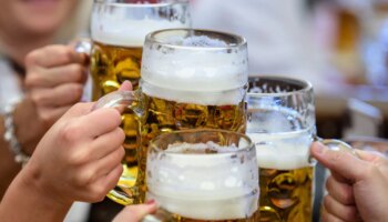 Gesundheit in Bayern: Weniger Jugendliche mit Alkoholvergiftung in Klinik