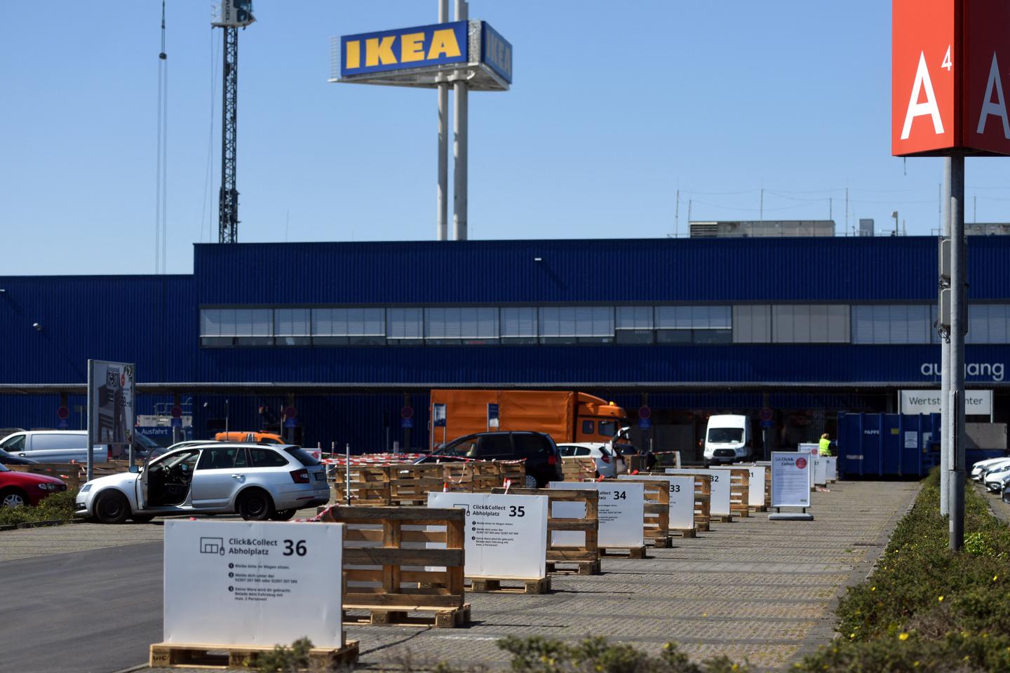 Ikea, qui avait fait travailler des prisonniers de la Stasi avant la chute du mur de Berlin, va indemniser les victimes de la RDA