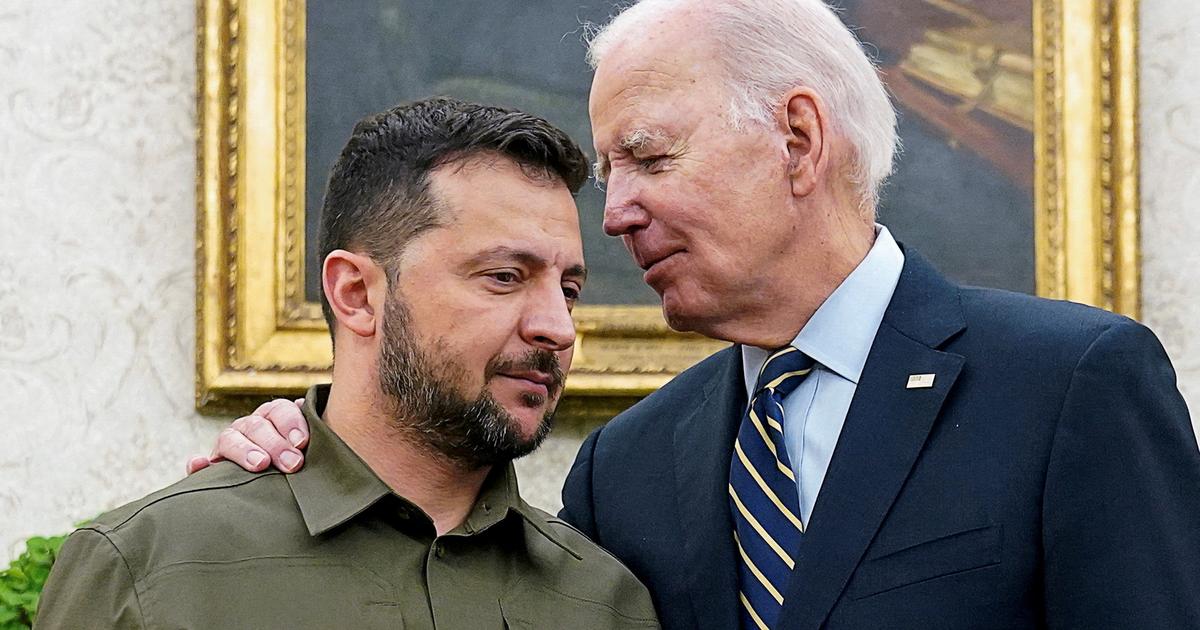 «Il aurait dû écouter les appels du président Zelensky bien plus tôt» : les tergiversations stratégiques de Joe Biden sur l’Ukraine