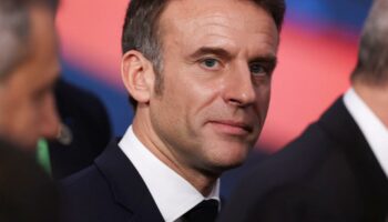 «Ils sont complètement cons» : Emmanuel Macron fustige les responsables du limogeage du premier ministre haïtien