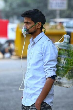 Indians slowly choking under clouds of air pollution