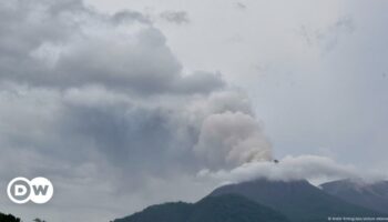 Indonesia: Volcano eruption kills several