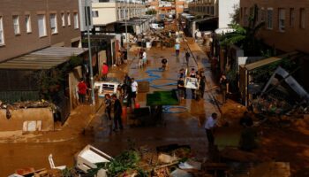 Inondations en Espagne: le bilan s’alourdit à plus de 200 morts