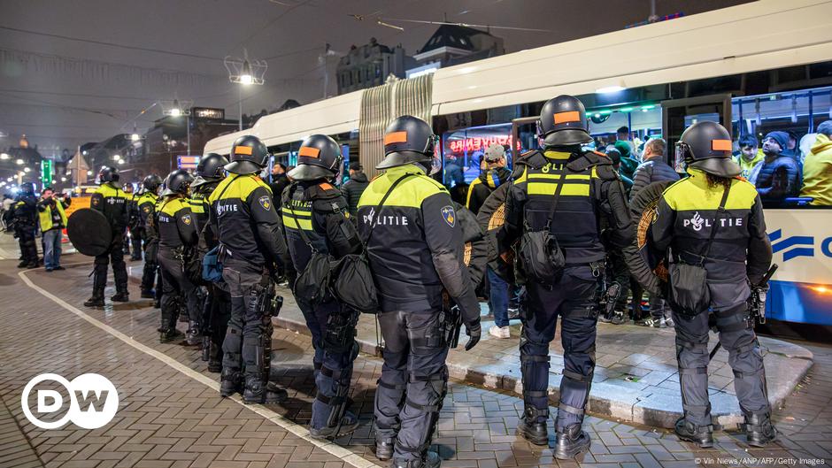 Israel fliegt Fußballfans nach Angriffen in Amsterdam aus