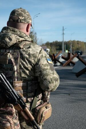 «Je ne peux plus rester vivre là-bas»: le poste-frontière de Domanove, ultime échappatoire pour les Ukrainiens