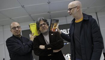 Jorge Volpi y Rodrigo Fresán, protagonistas de una Feria del Libro de Sevilla que ha recuperado la normalidad