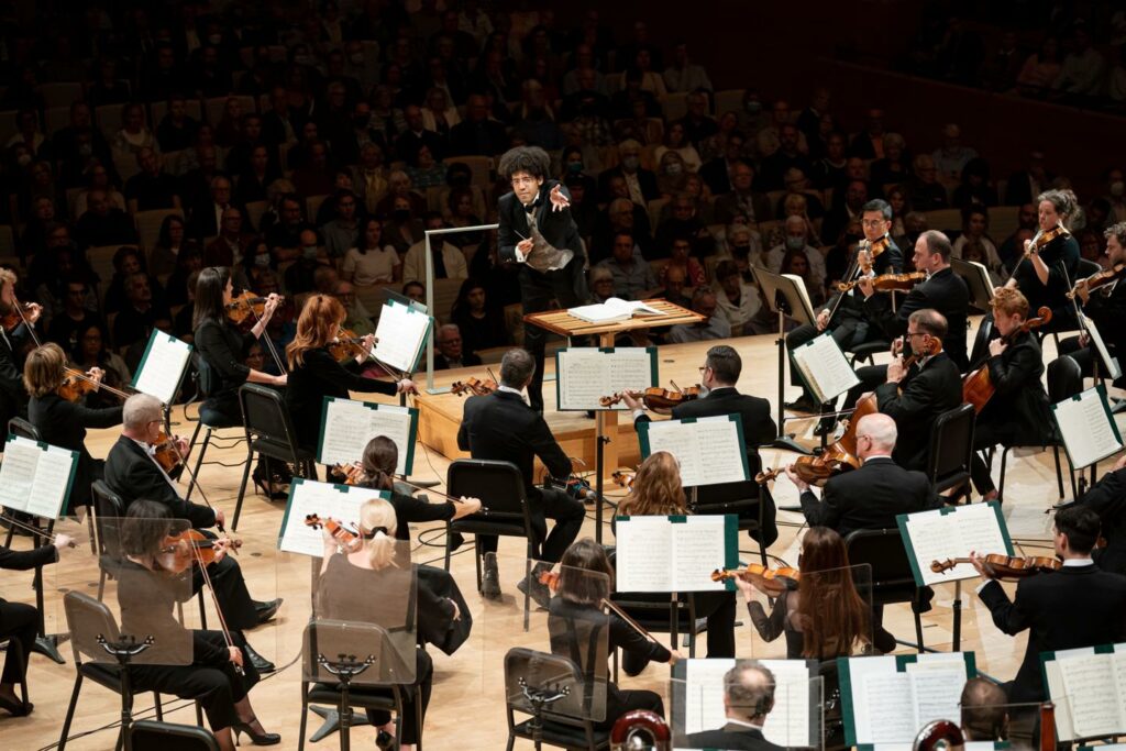 L’Orchestre symphonique de Montréal, entre l’Europe et l’Amérique, fête ses 90 ans