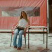 La chanteuse Nilüfer Yanya, la séduction de l’introversion