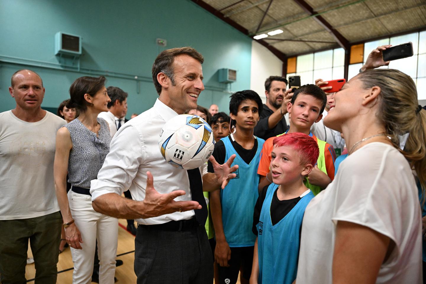 La généralisation des deux heures de sport hebdomadaires supplémentaires au collège est abandonnée