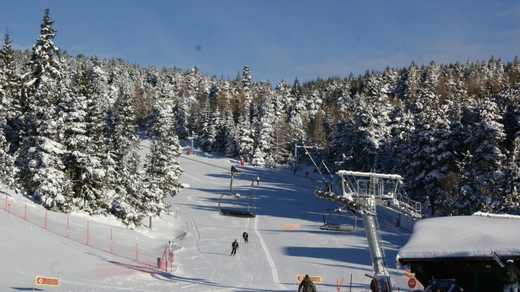 La station de ski Font Romeu-Pyrénées 2000 se prépare à ouvrir fin novembre