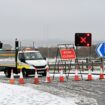 La tempête Bert cause de fortes perturbations au Royaume-Uni et en Irlande ; au moins un mort en Angleterre