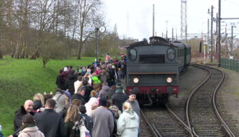 La tradition qui plaît à toute la famille: Un train très spécial pour rencontrer saint Nicolas