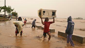 Le typhon Toraji a touché les Philippines lundi, déjà frappées par trois cyclones tropicaux en moins d’un mois