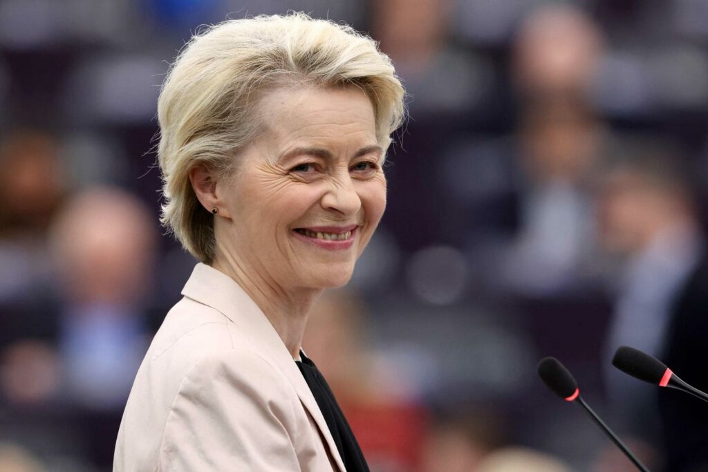 Les eurodéputés approuvent la nouvelle équipe d’Ursula von der Leyen, laquelle souhaite prioriser la compétitivité face aux Etats-Unis et la Chine