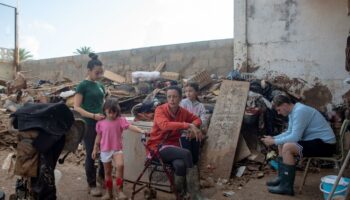 Les inondations en Espagne dans l’œil de Loyola Pérez de Villegas Muñiz : « Entrer chez quelqu’un qui a tout perdu représente un énorme défi photographique »