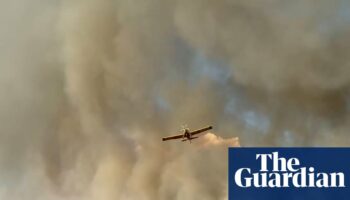 Lightning fire risk high on NSW-Queensland border as thunderstorms develop in heatwave