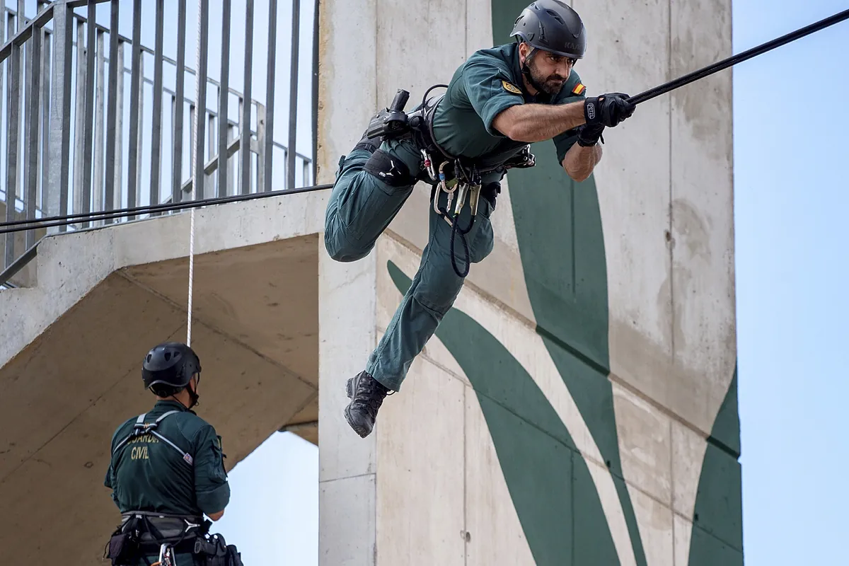 Los jefes que posibilitaron la visita vip de Aldama en el campo de élite de la Guardia Civil tuvieron un "ascenso exprés"