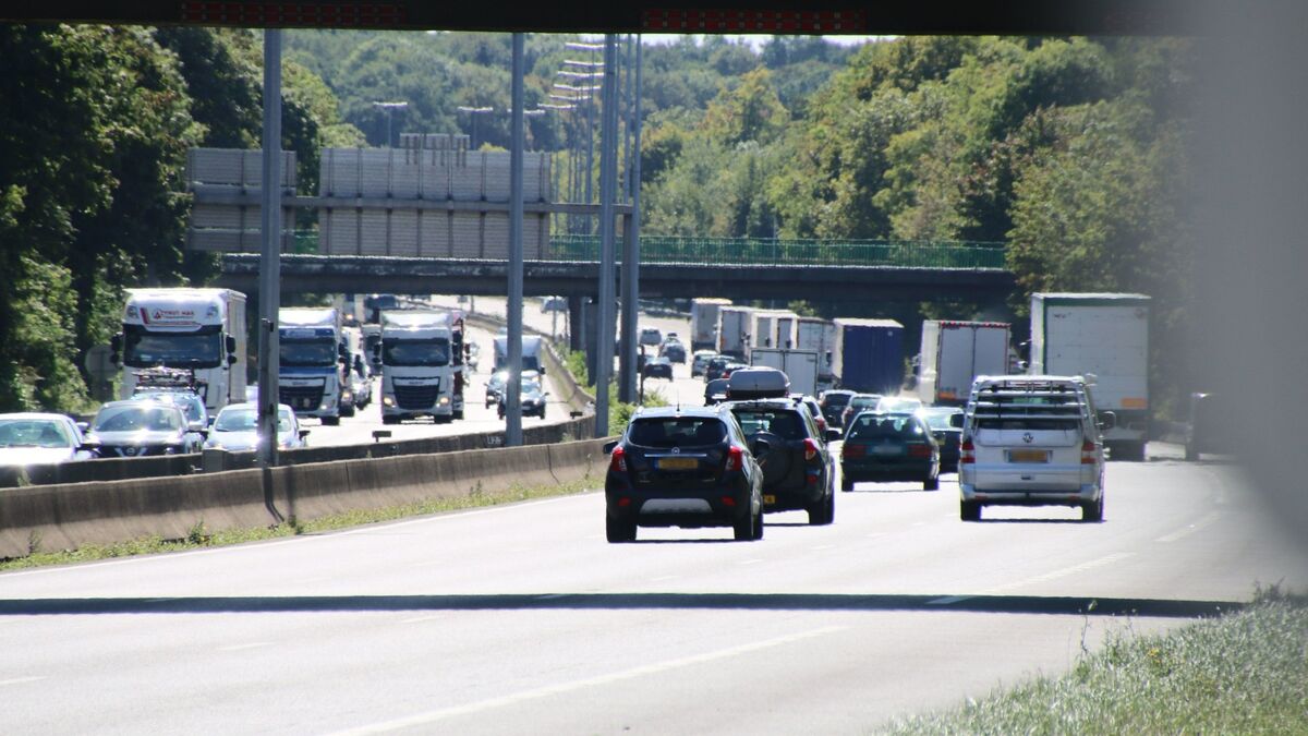 « Ma vie s’est arrêtée ce soir-là » : la douleur de la mère d’Elijah, mort percuté par un camion sur l’A1