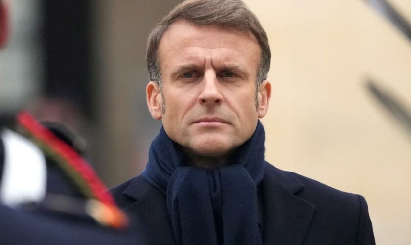 Macron atterrit en Argentine pour rallier Milei au «consensus international»