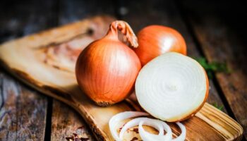 Make cutting onions so much easier by using 'ignored' kitchen tool you have in drawer